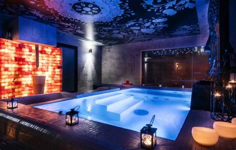 masajes gay barcelona|1850 Urban Spa Barcelona Gay Friendly .